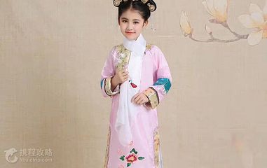盛京故事汉服清宫服体验馆第 3 张图片