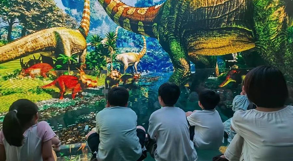 幻境空间悬空玻璃剧场