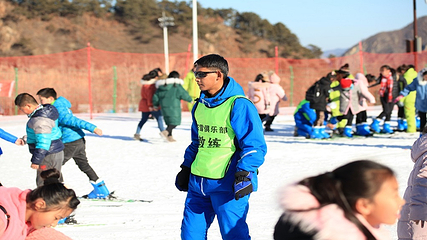 天女小镇滑雪场第 41 张图片