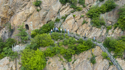 凤冠山风景区第 8 张图片