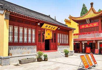 白鹭洲鹫峰寺第 2 张图片