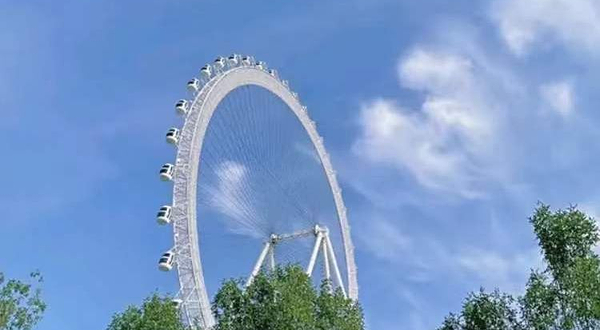 泉城之光摩天轮(融创摩天轮)