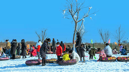 藁城廉州云湖冰雪乐园第 6 张图片