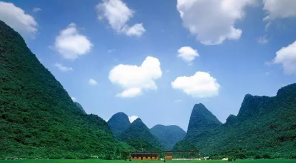 金钟山高尔夫球场