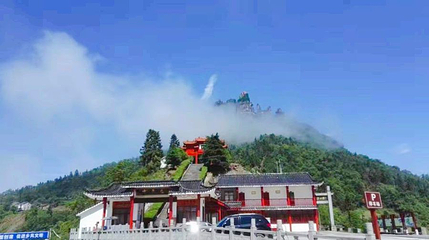 中武当天柱山风景区第 1 张图片