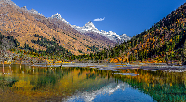 四姑娘山双桥沟景区