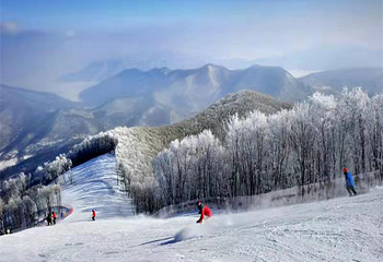 中旅松花湖滑雪场第 17 张图片