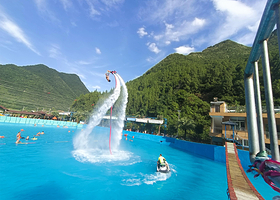 紫兰湖山水欢歌水上乐园