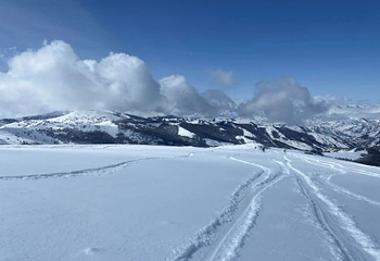 可可托海国际滑雪度假区第 15 张图片