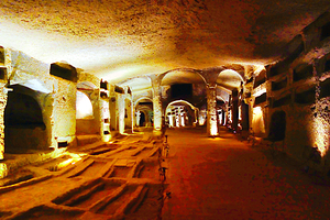 圣热内罗地下墓穴