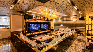 皇室假期美食水疗会(春风路店)