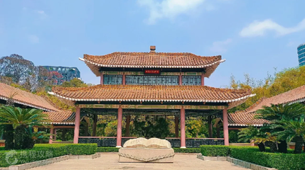 东征阵亡烈士纪念坊第 3 张图片