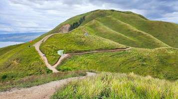 Bukit Holbung Samosir