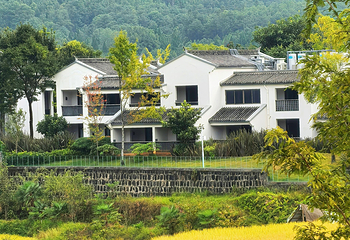 玛御谷温泉小镇第 5 张图片
