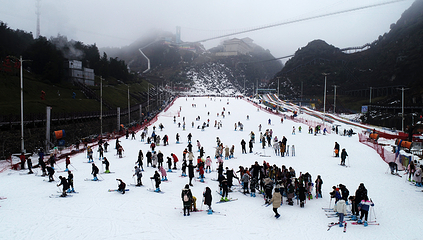 六盘水梅花山国际滑雪场第 18 张图片
