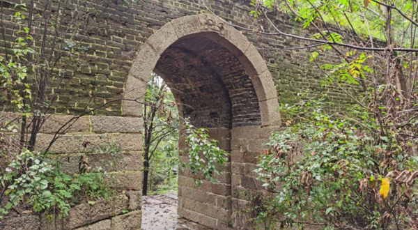 东极仙谷自然风景区-五虎门长城景观