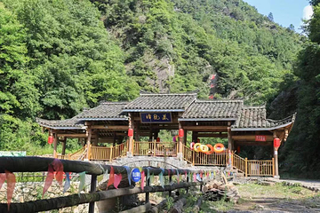 藏龙潭风景区第 22 张图片