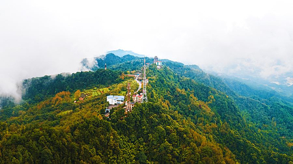 巴岳山第 1 张图片