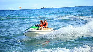 寰球拓海潜水俱乐部（石梅湾店）