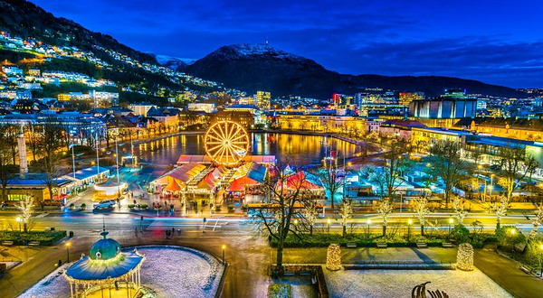 卑尔根圣诞市场