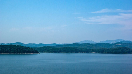 薄山湖风景区第 1 张图片
