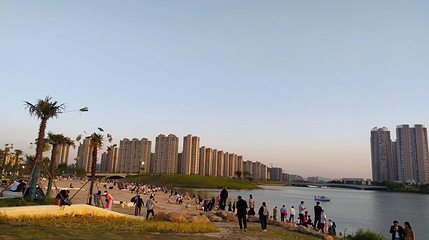 明月湖第 1 张图片