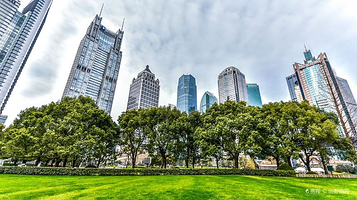 陆家嘴中心绿地