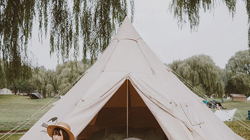 东方双鹰高尔夫球场