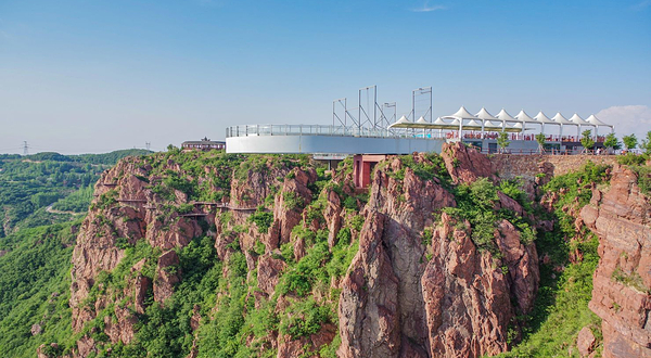 伏羲山红石林景区