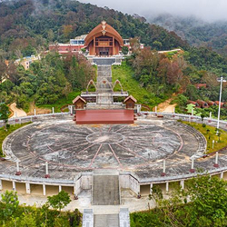 五指山黎峒文化园-黎祖大殿