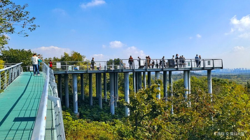 老山大椅子山观景台