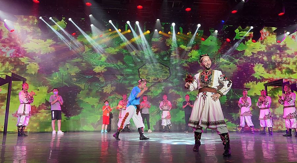 新疆国际大巴扎《丝绸之路千年印象》