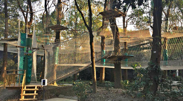 成都飞越丛林(锦绣城园区)