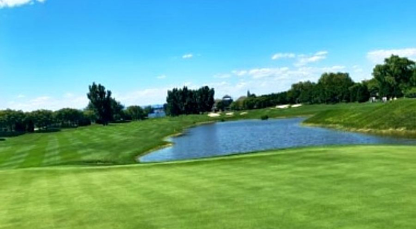 华科国际高尔夫俱乐部