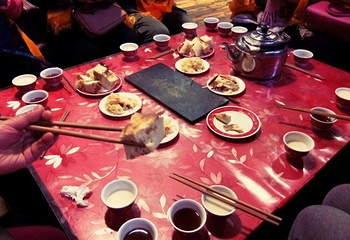 九寨人家烤羊晚会第 7 张图片