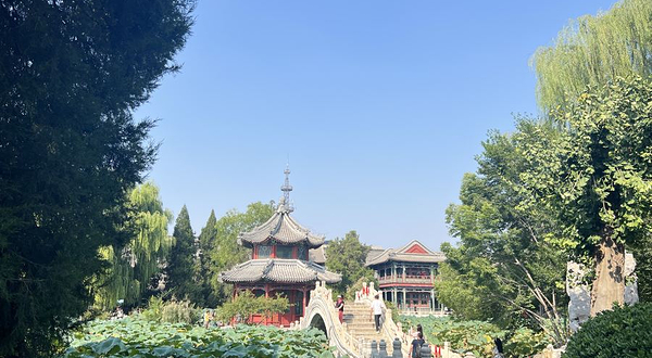 莲池书院博物馆(古莲花池)