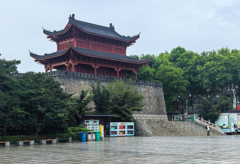 巴陵广场第 75 张图片