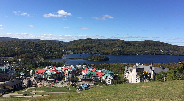 特朗布朗度假村