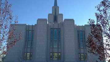 艾伯塔卡尔加里圣殿