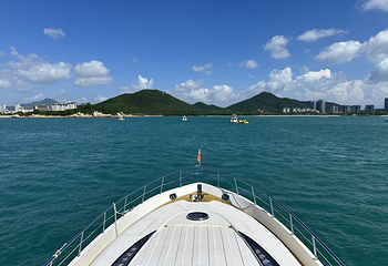 三亚游艇旅游中心第 8 张图片
