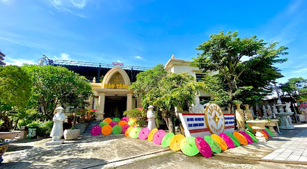Non Nuoc Museum