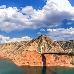 东乡县奔驰沟观景平台