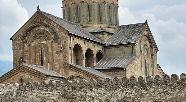 生命之柱主教座堂