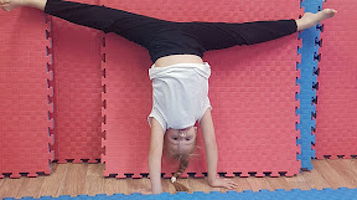 Бразильская Капоэйра Axe Capoeira