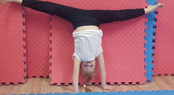 Бразильская Капоэйра Axe Capoeira