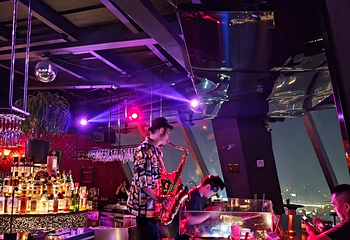 苏丝的天空高空酒吧Suzie's Sky Bar第 11 张图片