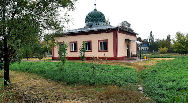 Kayirma Mosque