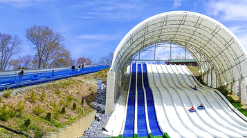 Rowdy Bear's Smoky Mountain Snowpark - Pigeon Forge