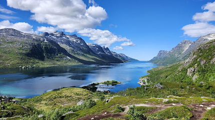 Ersfjord view point第 1 张图片