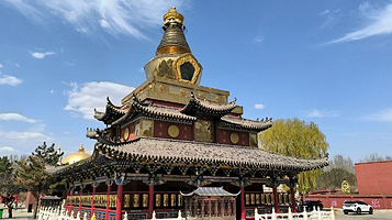 时轮金刚万佛塔